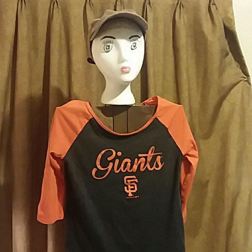 Girls Giants shirt